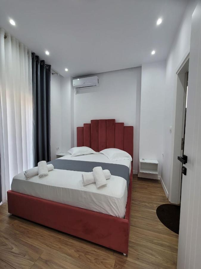 סרנדה Luxury Room'S By Lika מראה חיצוני תמונה
